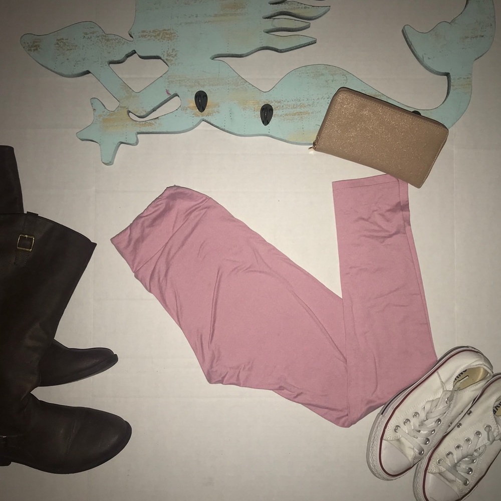 SOLD!!  *SOLID* OS LuLaRoe Leggings